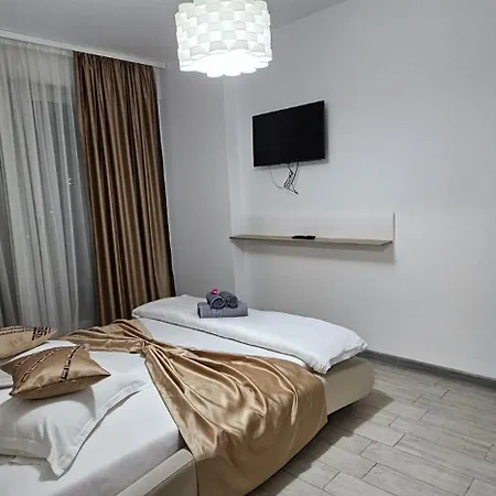 Golden Sands Premium Piscina Interioara Incalzita Langa Plaja Navodari