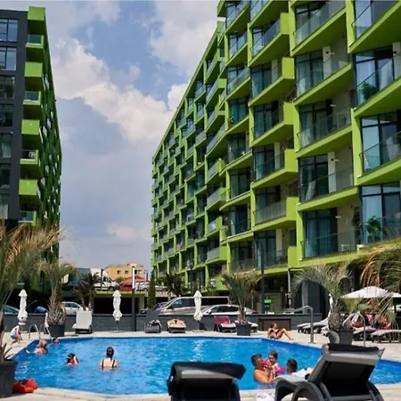 Golden Sands Premium Piscina Interioara Incalzita Langa Plaja Apartamento *